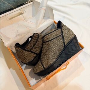 Stylish Women's Wedge Shoes